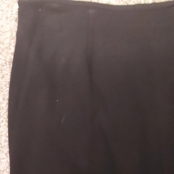 Chico's Classic Black Pencil Skirt in Size XL/16 - Picture 10 of 11